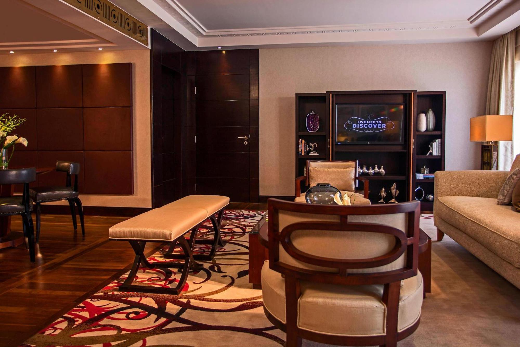 Renaissance Cairo Mirage City Hotel Kültér fotó